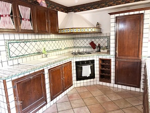 Family Studio Suite, Non Smoking, Patio | Private kitchen