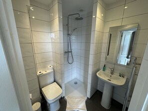 Double Room, Ensuite, Garden View (Large) | Bathroom