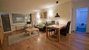 Appartement, 1 chambre | Coin séjour