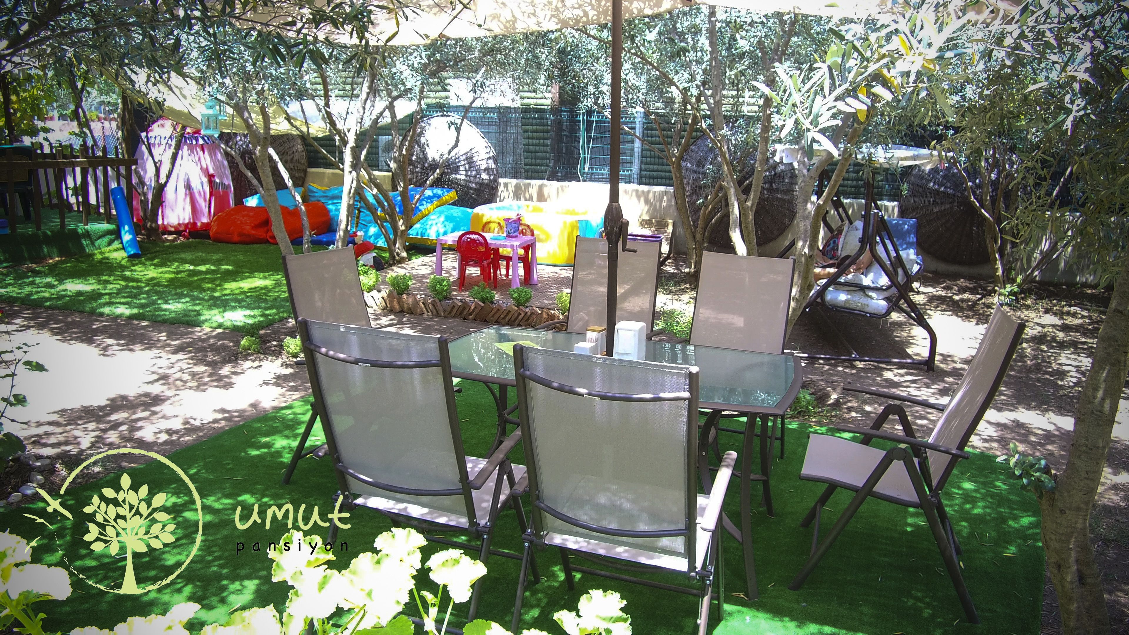 Breakfast, lunch, dinner served; Turkish cuisine 