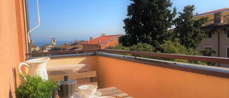 Apartment, 1 Schlafzimmer, Stadtblick | Blick auf den See