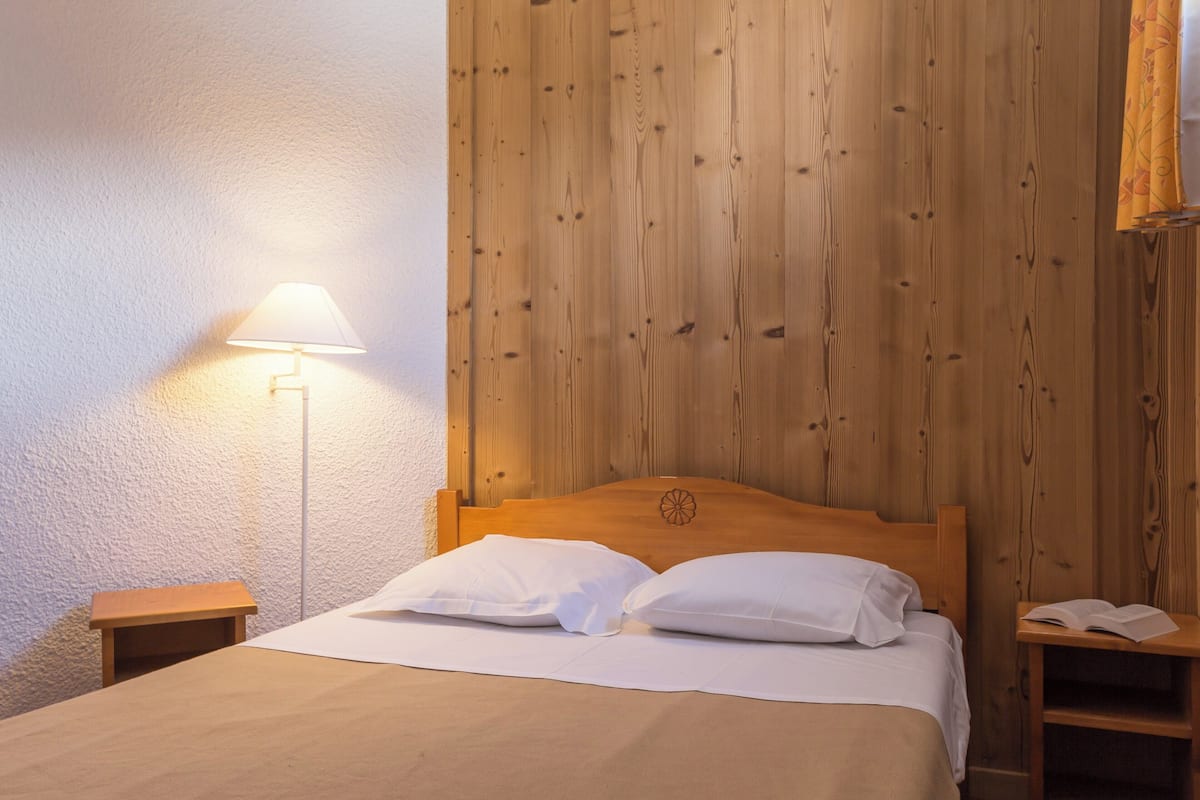 1 chambre, lit de bébé (supplément), accÚs au Wi-Fi (inclus)