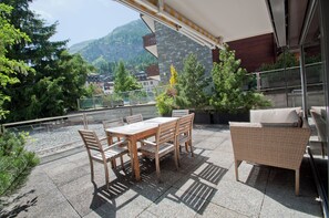 Apartment, 4 Schlafzimmer | Terrasse/Patio