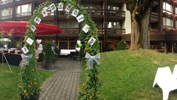 Außenbereich für Hochzeiten