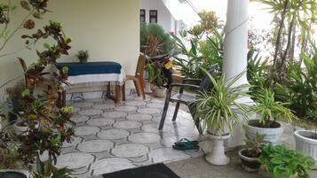 Bagian depan properti