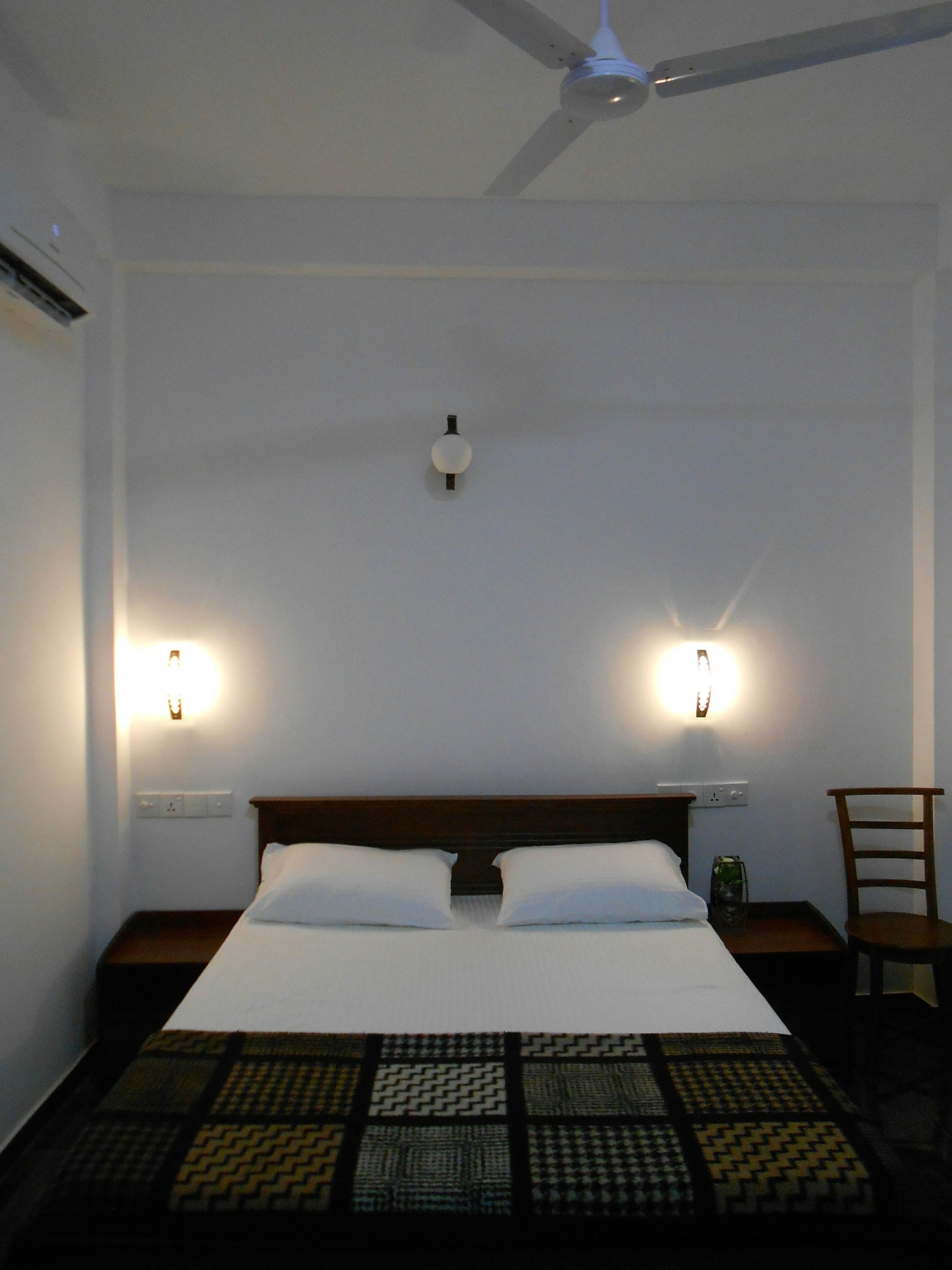 Standard Double Room, 1 Queen Bed | Desk, free WiFi, bed sheets