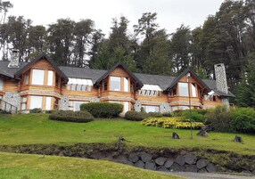 Fachada da propriedade