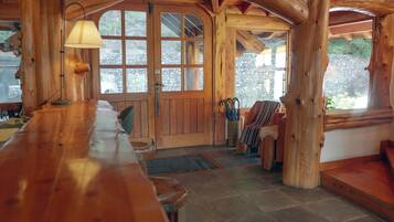 32-inch flat-screen TV with cable channels, TV