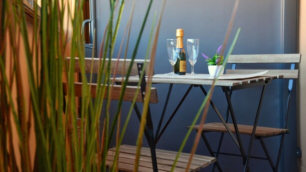 Comfort Room | Balkoni
