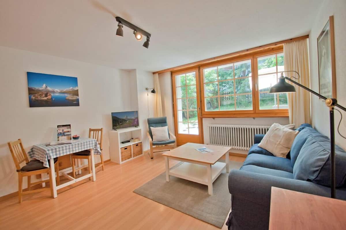 Comfort appartement | 2 slaapkamers, een bureau, een laptopwerkplek, geluiddichte muren