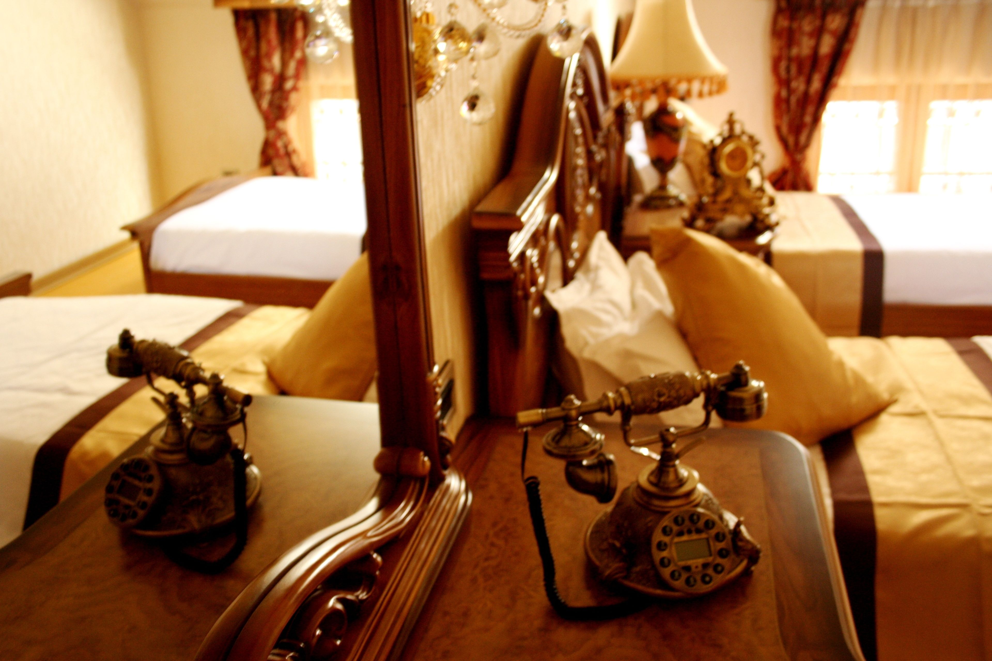 comfort twin room | premium bedding, minibar, in-room safe, desk