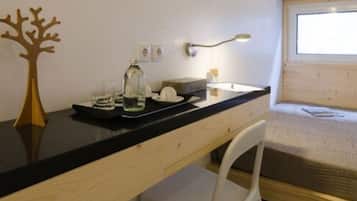 Bungalow - 1 queensize-seng | Værelsesfacilitet