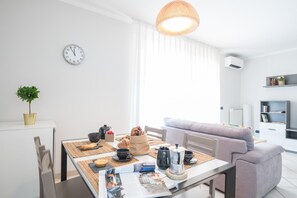 2 camere, Wi-Fi gratuito, lenzuola