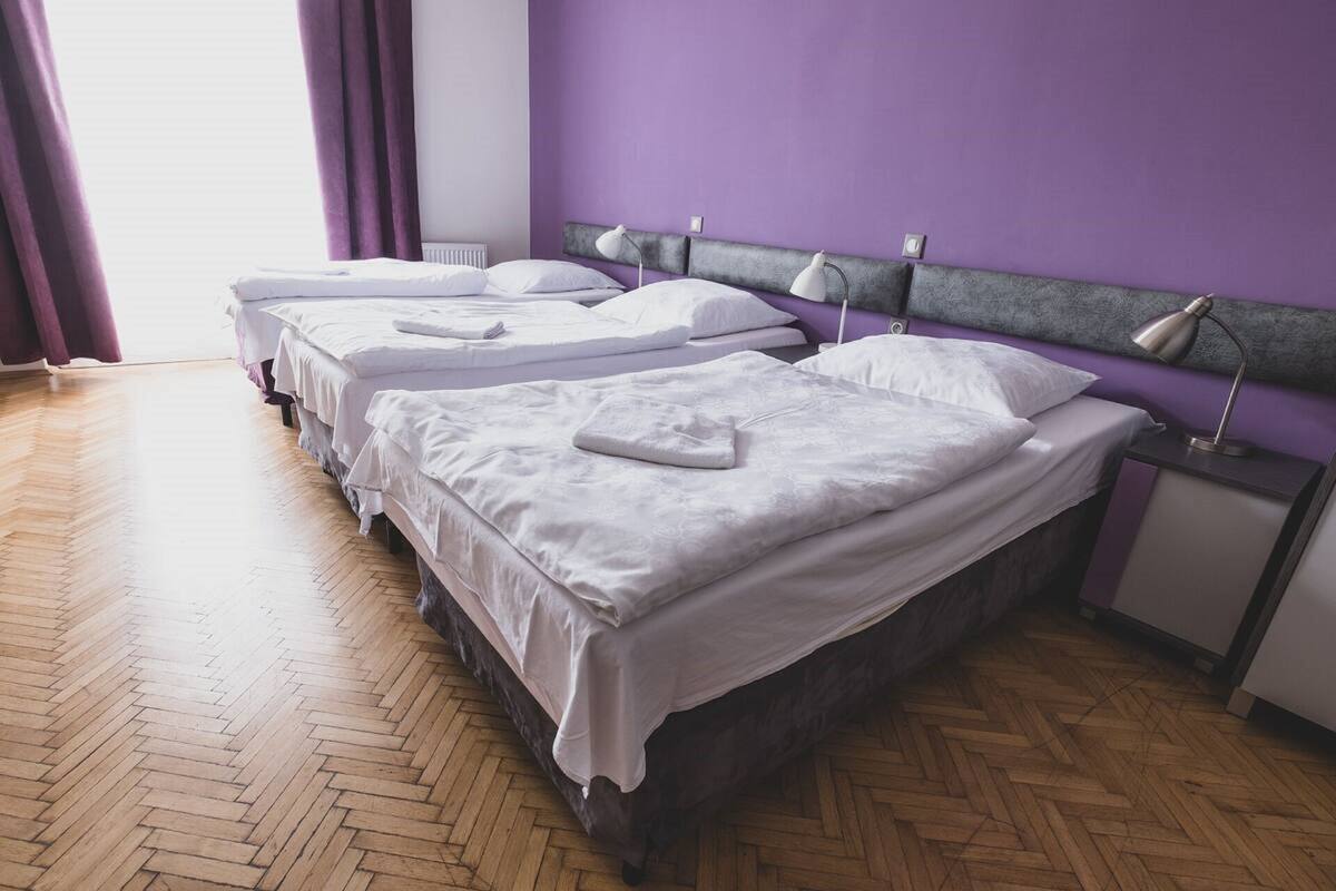 ห้องอีโคโนมีทริปเปิล, 1 ห้องนอน (9C) | โต๊ะทำงาน, ห้องเก็บเสียง, เตารีด/โต๊ะรีดผ้า, Wi-Fi ฟรี