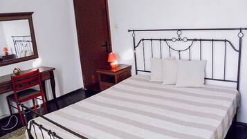 家庭別墅, 3 間臥室 | 1 間臥室、書桌、熨斗/熨衣板、免費搖籃/嬰兒床