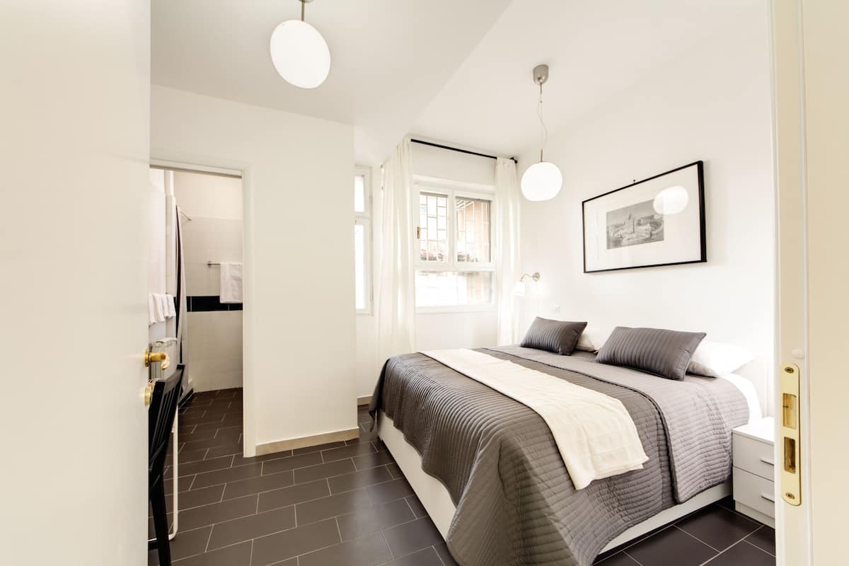 Standard Double Room, Private Bathroom