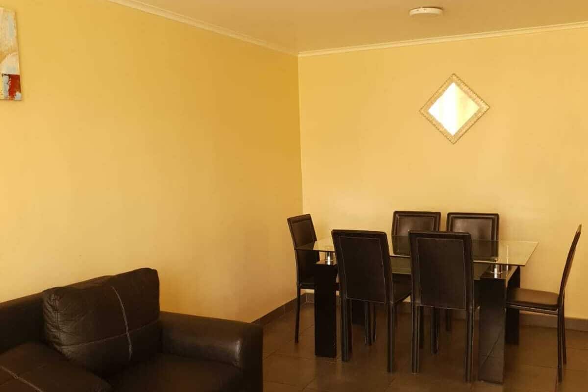 2 bedrooms, premium bedding, down comforters, individually decorated