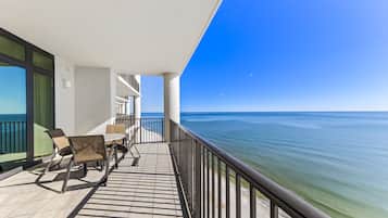 Classic Condo, 3 Bedrooms, Balcony, Ocean View | Balcony