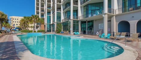 Indoor pool, outdoor pool