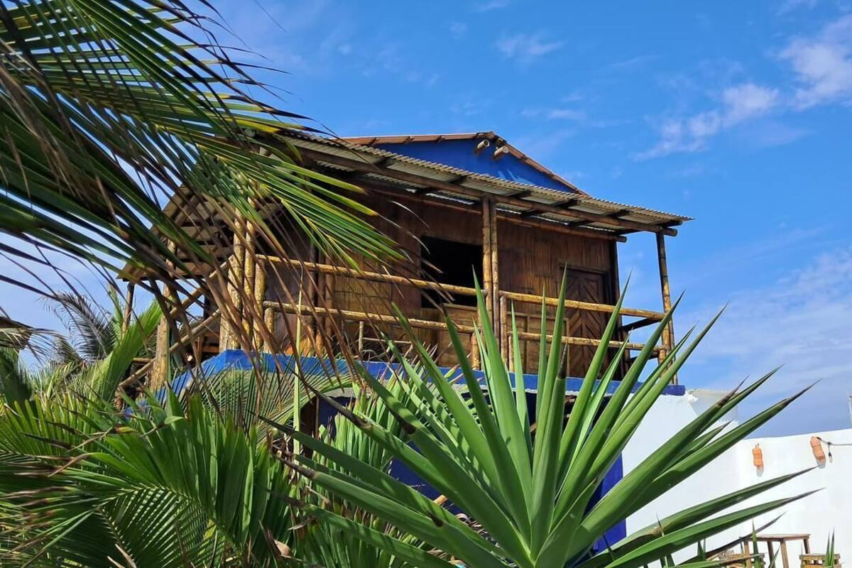 Luxury Room, 1 King Bed, Pool Access, Ocean View
