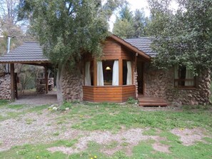 Family Cabin, 2 Bedrooms, Jetted Tub (Orange) | Front of property