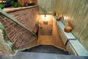 Staircase - Old Side Boutique Hotel (Tbilisi)
