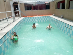 Piscine couverte