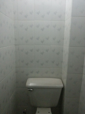 Articles de toilette gratuits, serviettes fournies