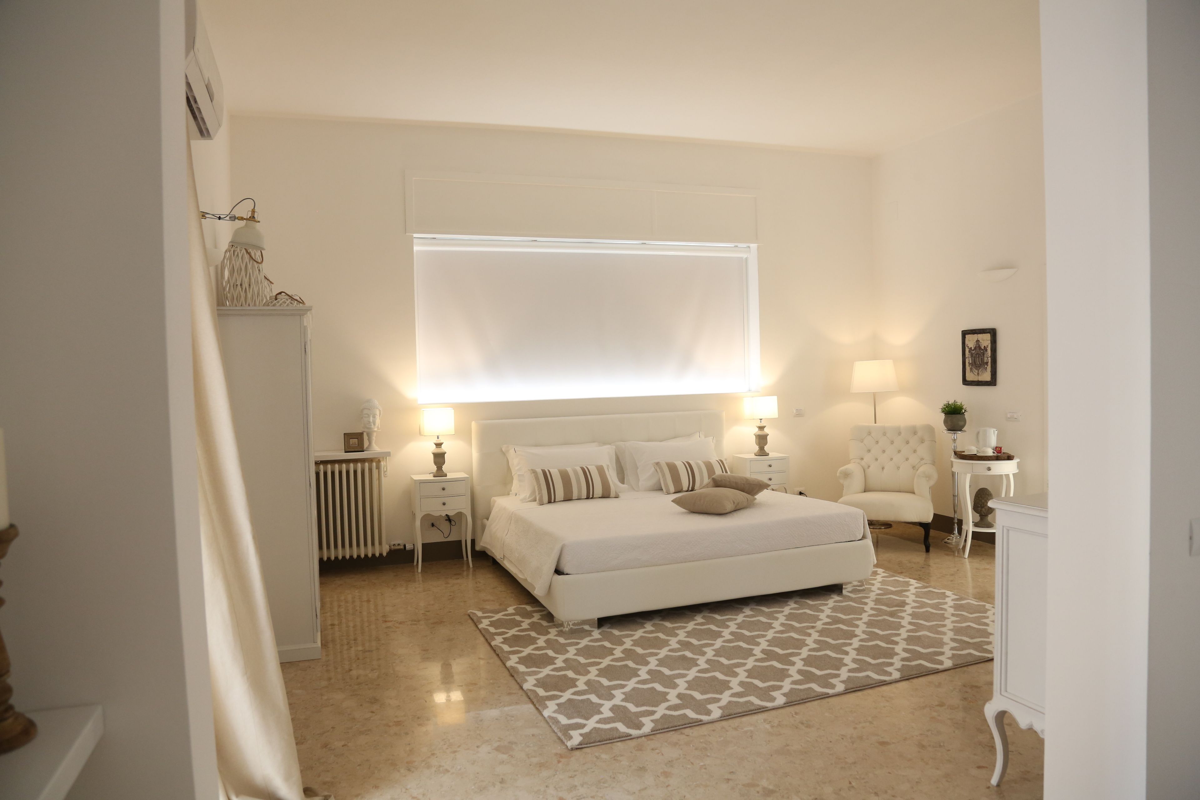 Iron/ironing board, free WiFi