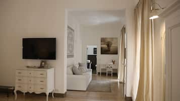 Habitación familiar, balcón | Tabla de planchar con plancha, camas supletorias, wifi gratis