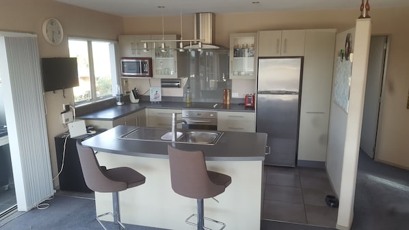 Family House, 2 Bedrooms, Balcony, Hill View | Private kitchen | Fridge, microwave, coffee/tea maker