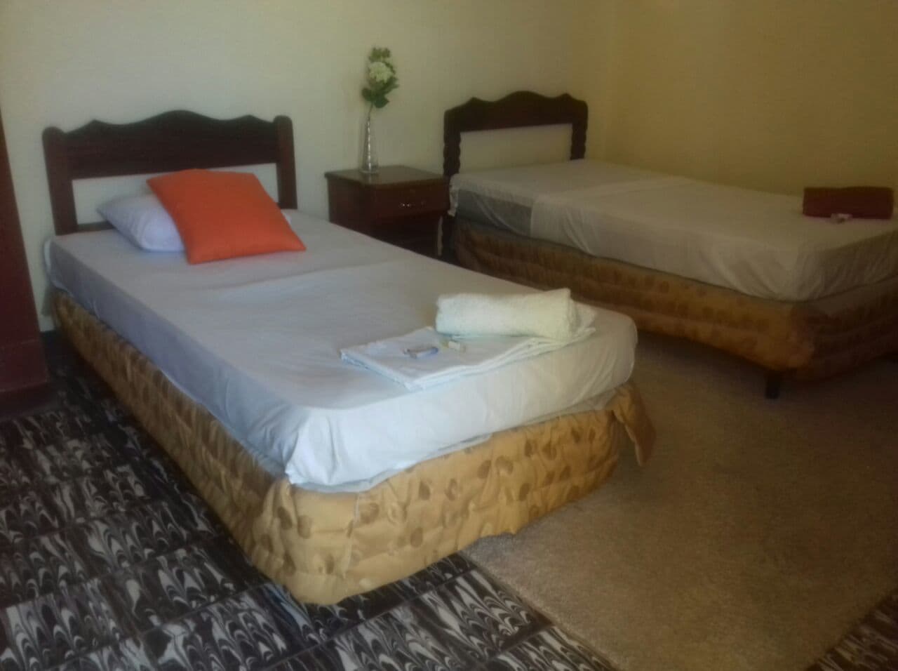 In-room safe, free WiFi, bed sheets