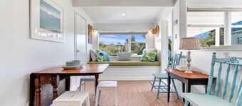 The Little Blue Bach in Oneroa Village