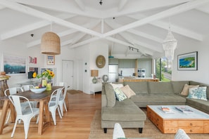 Premium Villa, 3 Bedrooms | Living area - The Condo at Palm Beach (Waiheke Island)