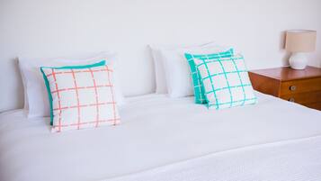 Maison, 5 chambres, vue jardin | 5 chambres, fer et planche à repasser, Wi-Fi gratuit, draps fournis