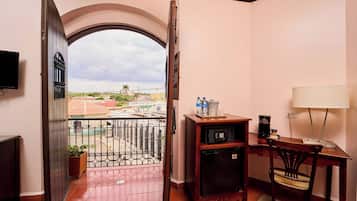 Room, 1 Queen Bed, Balcony | In-room safe, desk, free WiFi
