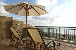 Deluxe Double Room, Ocean View | Balcony - Hotel Golden Bay Kenting (Hengchun)