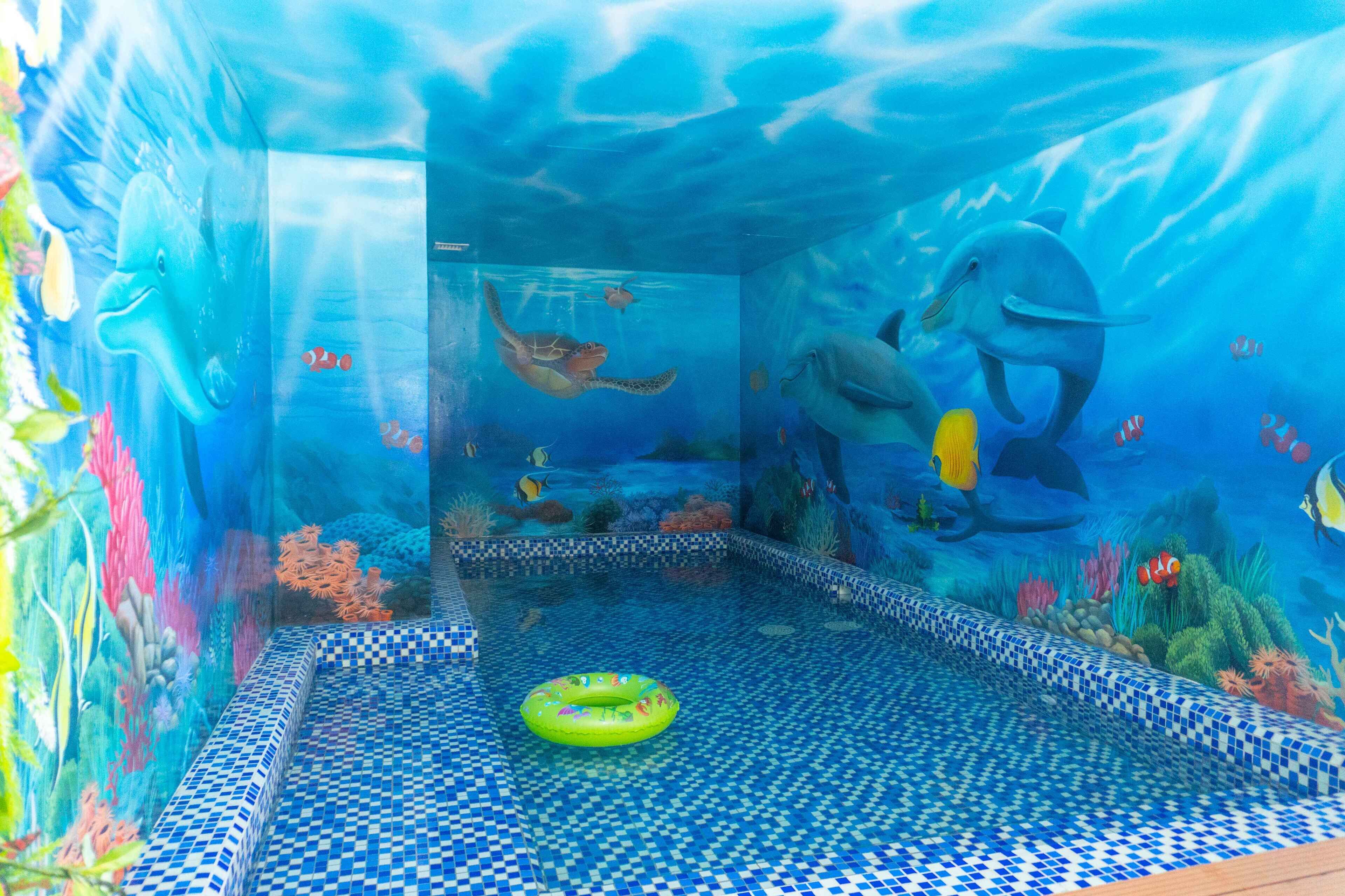 2 indoor pools, open 6:00 AM to 10:00 PM, sun loungers