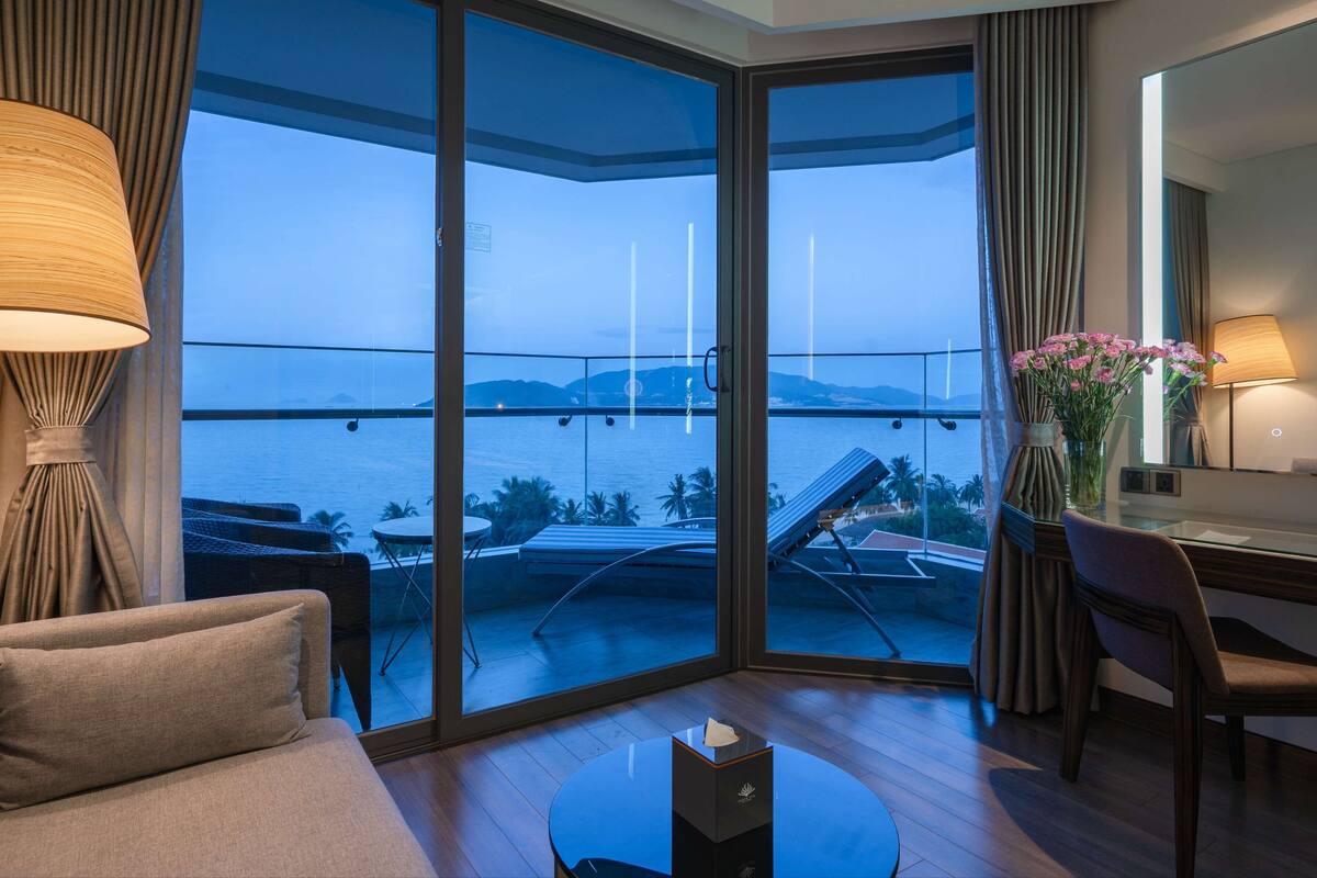 executive king, balcony, ocean view  | view from room