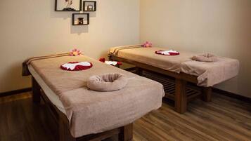 Sauna, hammam, soins corporels, massages aux pierres chaudes