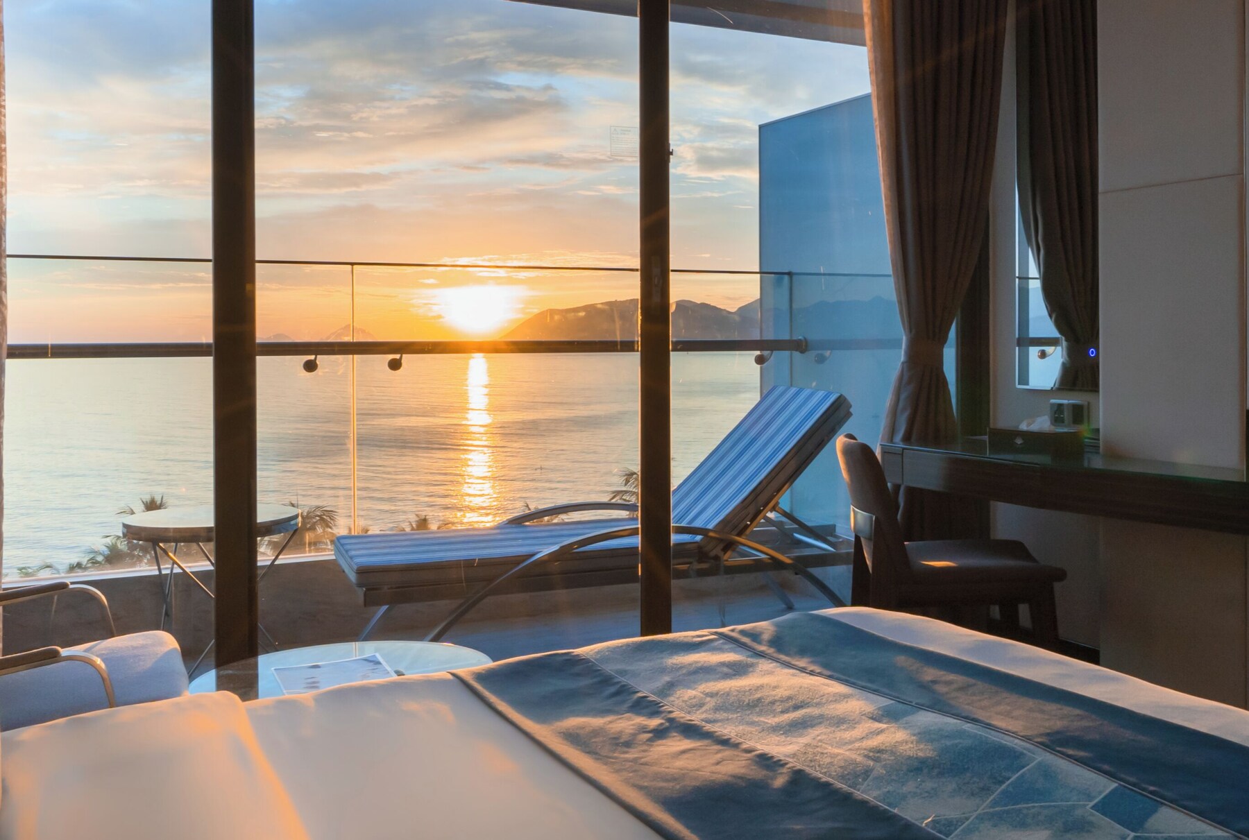 Premier Queen Room, Balcony, Ocean View  | View from room