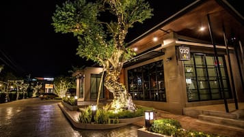Khuôn viên nơi lưu trú