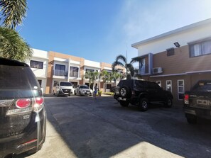 Parken ohne Service (kostenlos)