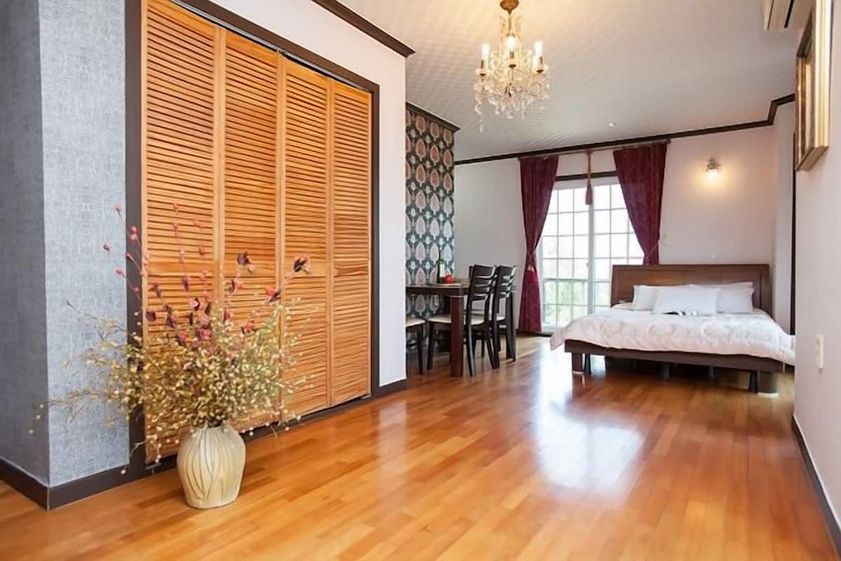 Double Room (Edelweiss) | Individually decorated