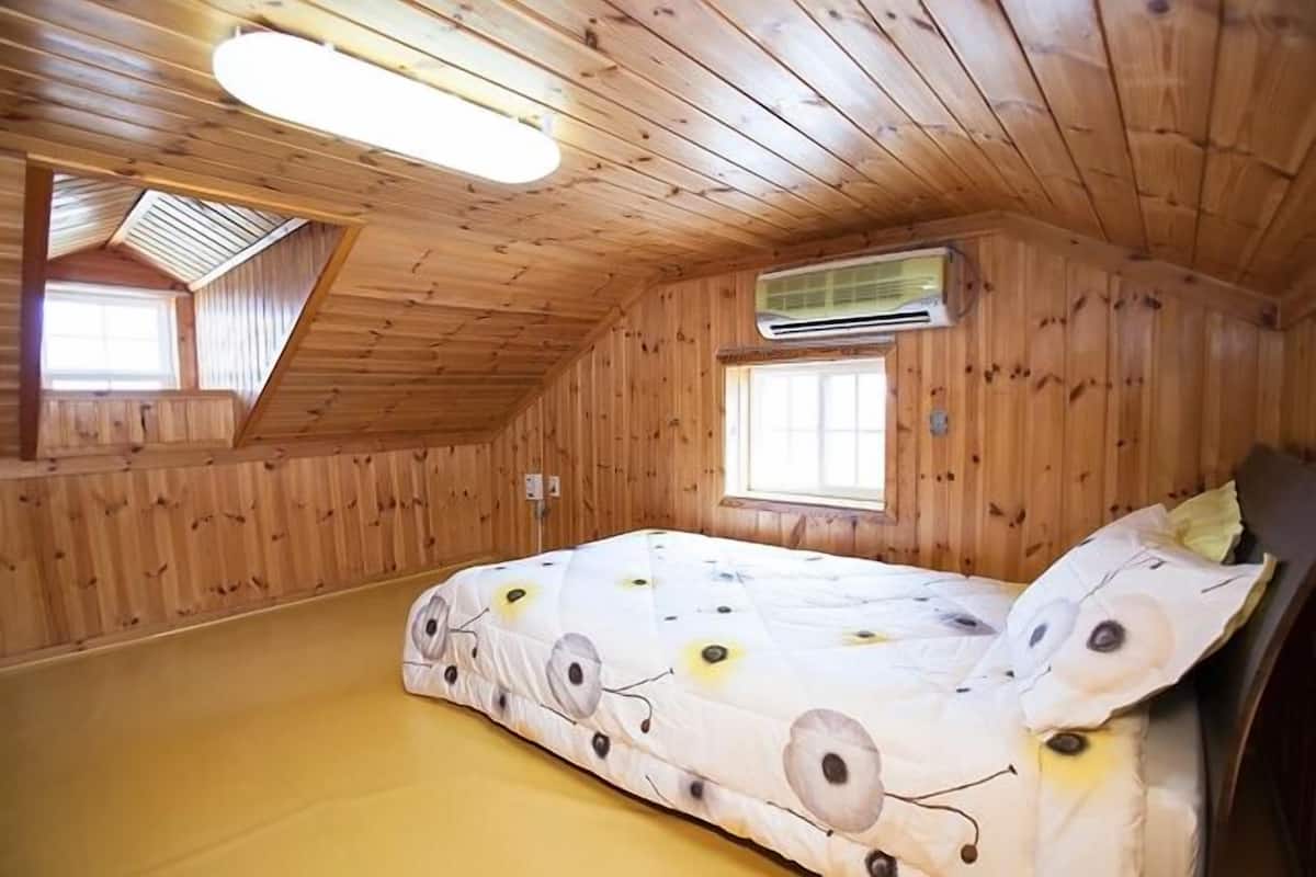Duplex (Oasis) | Individually decorated