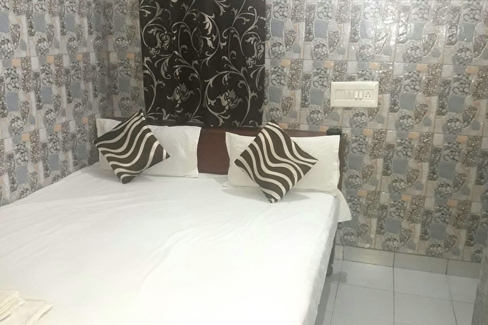 Rajdhani guest house