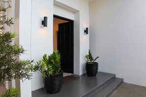 Exterior - Tagaytay Summer House (Tagaytay)