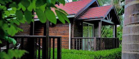 Klassieke cottage | Een minibar, een kluis op de kamer, gratis wifi, beddengoed