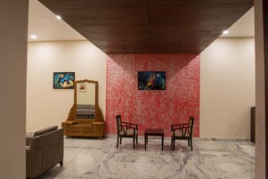 Sala de estar en el lobby