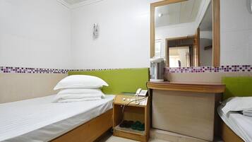 Family Triple Room, Berbilang Katil | Wi-fi percuma, cadar katil